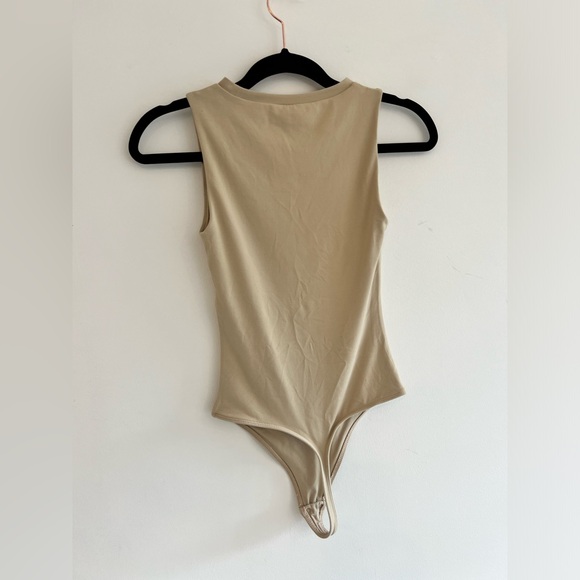 Contour Aritzia bodysuit XS - Picture 4 of 4